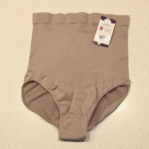 Empetua High-Waisted shaper panty beige size medium large
